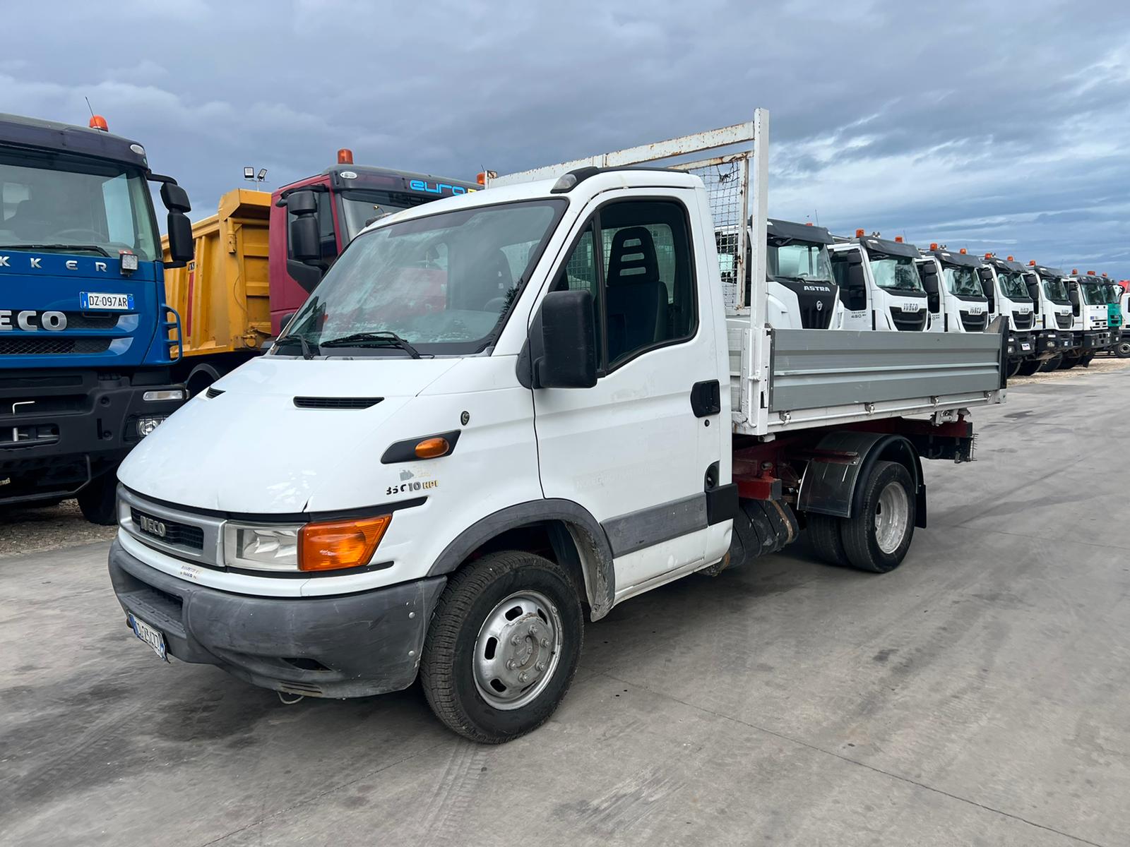 IVECO DAILY 35C10